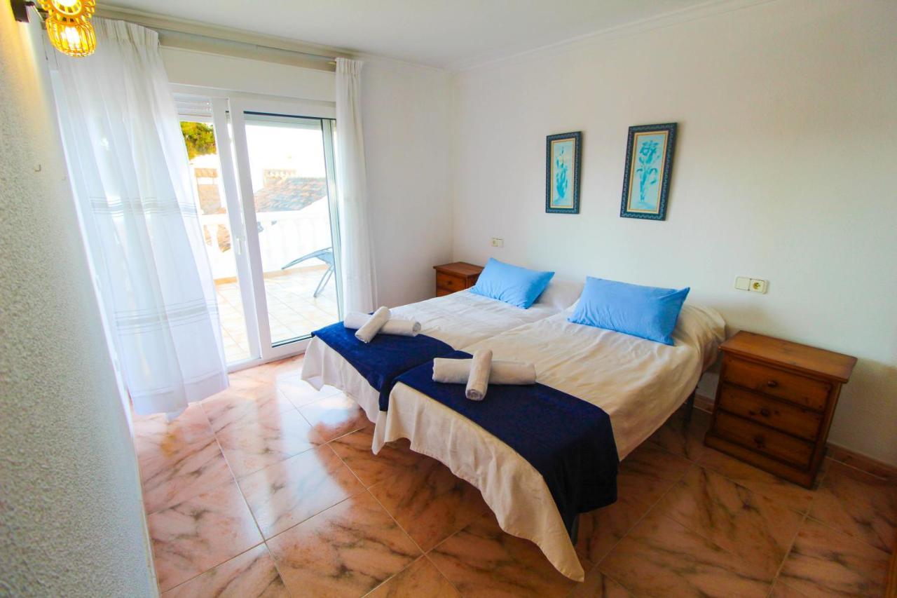 Great Villa, Sea Views, 20 Secs Walk To The Beach, Bbq, 9 People, 5 Mins Car From Alicante City Center, Sailing Club 3 Mins Walk 외부 사진