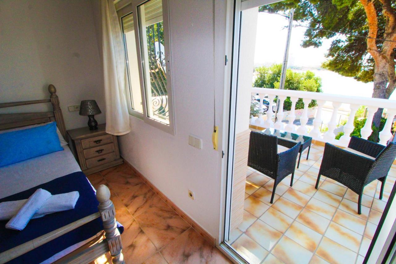 Great Villa, Sea Views, 20 Secs Walk To The Beach, Bbq, 9 People, 5 Mins Car From Alicante City Center, Sailing Club 3 Mins Walk 외부 사진