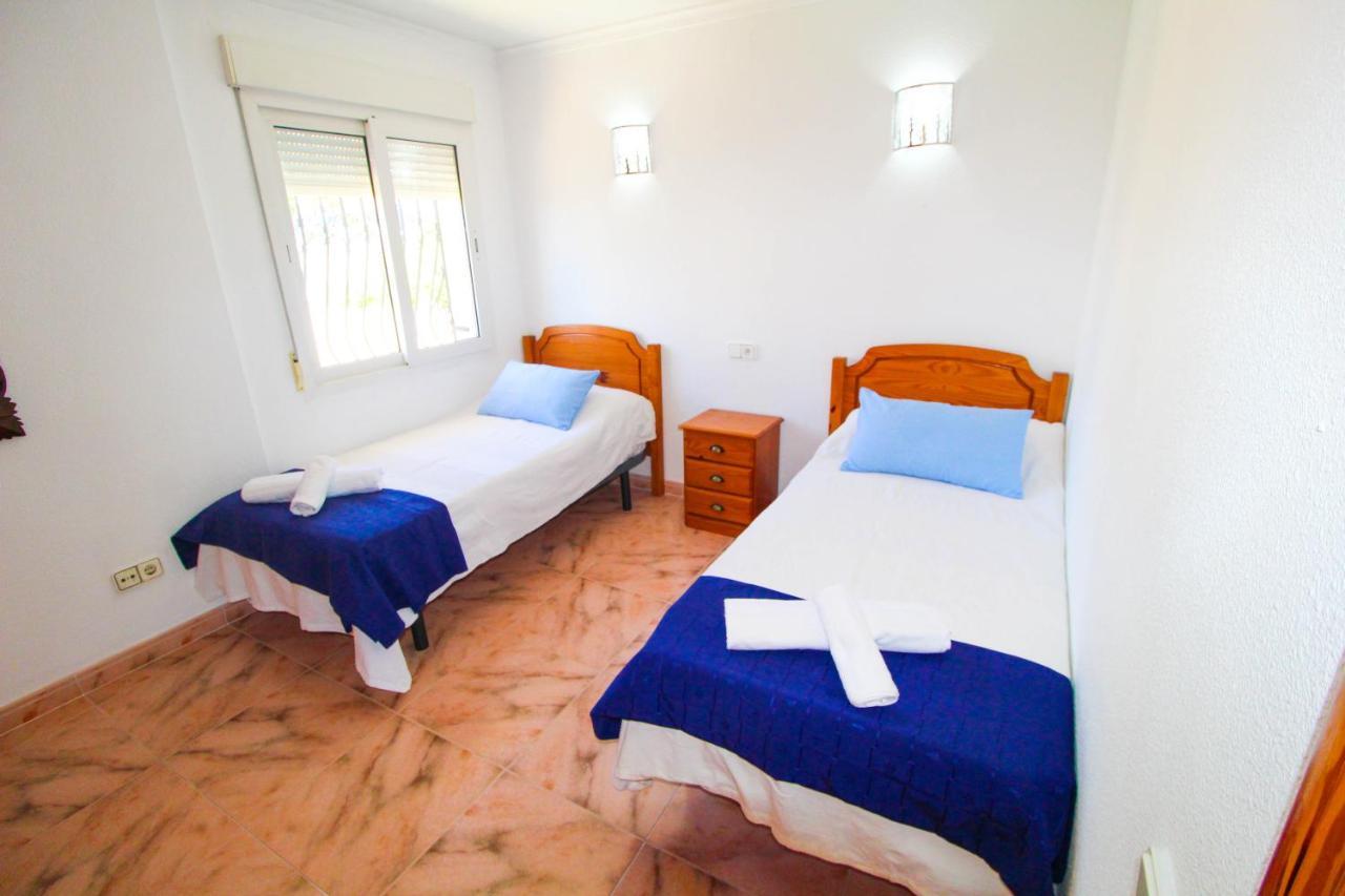 Great Villa, Sea Views, 20 Secs Walk To The Beach, Bbq, 9 People, 5 Mins Car From Alicante City Center, Sailing Club 3 Mins Walk 외부 사진