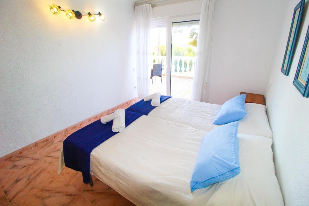 Great Villa, Sea Views, 20 Secs Walk To The Beach, Bbq, 9 People, 5 Mins Car From Alicante City Center, Sailing Club 3 Mins Walk 외부 사진